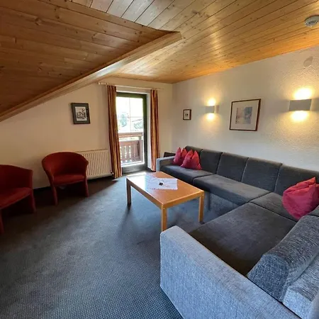 Desiree Inkl Der Super Sommer Card Im Sommer 2025 Serfaus