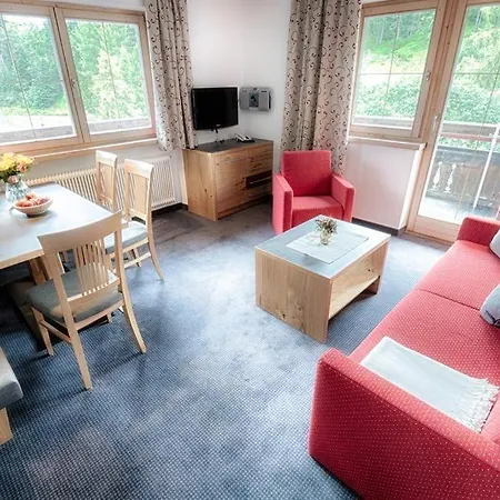 Desiree Inkl Der Super Sommer Card Im Sommer 2025 Apartment Serfaus